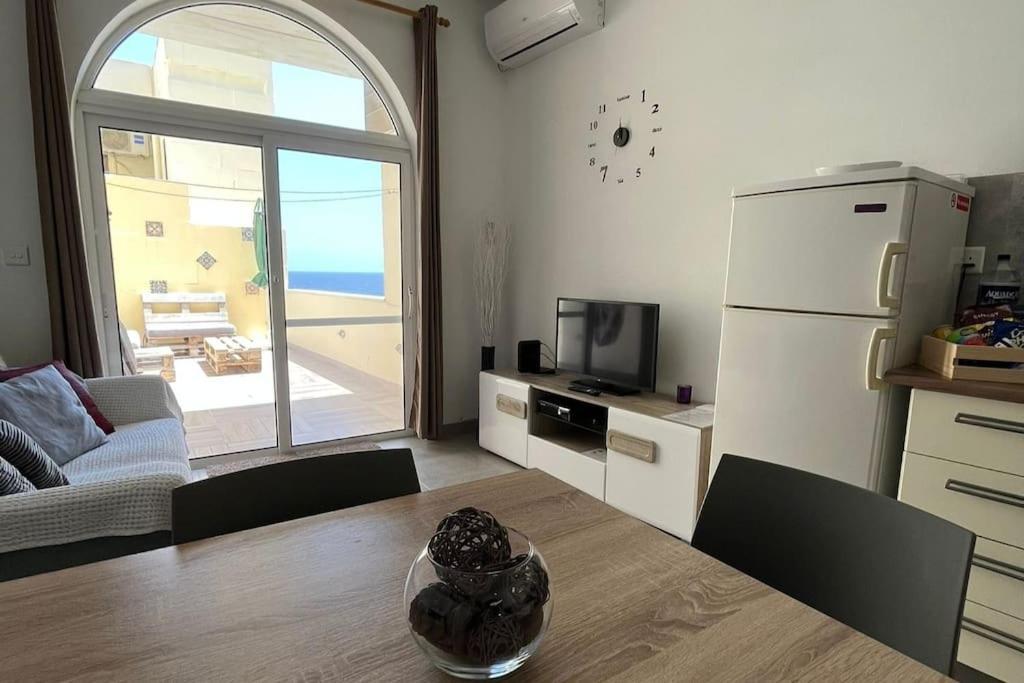 Serenity Sea-View Maisonette มาร์ซาลฟอร์น ภายนอก รูปภาพ